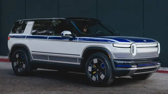Rivian R2: crossover elétrico compacto pronto para lançamento em maio