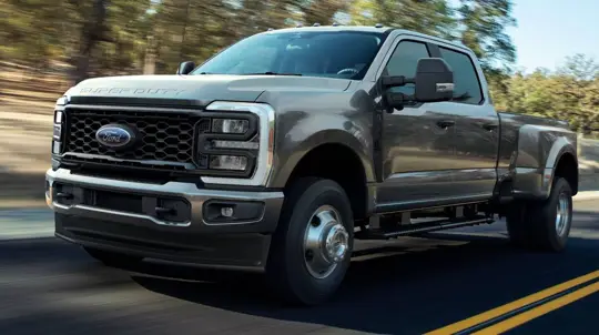 2025 के सबसे टिकाऊ पिकअप: iSeeCars रैंकिंग, Ram 3500 टॉप