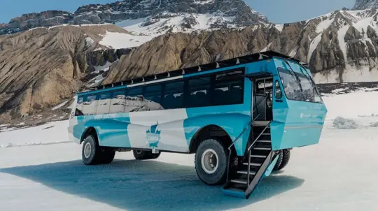 Pursuit, 캐나다 애서배스카 빙하에서 세계 최초 전기 Ice Explorer 운행 시작