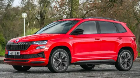 Škoda Karoq 2026: atualização da linha e início de vendas em Espanha