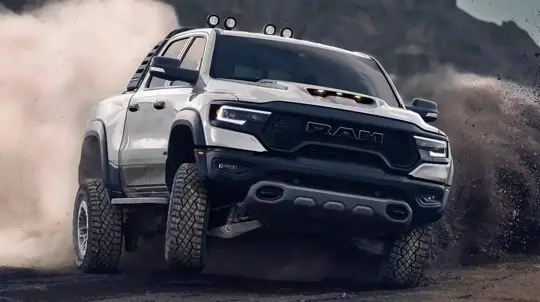 Ram 1500 TRX usado mais caro que novo: preço e modificações
