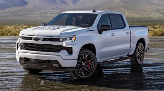 Chevrolet expande pacote Stars & Steel para Silverado 1500 2026