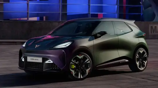 Cupra Raval 2027: imagens de espionagem revelam carro elétrico compacto