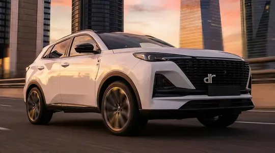 DR 6: SUV compacto italiano lançado em Espanha com preço competitivo
