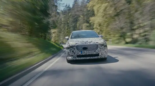 Audi A2 e-tron: legendärer Name kehrt 2026 als Elektro-Schrägheck zurück