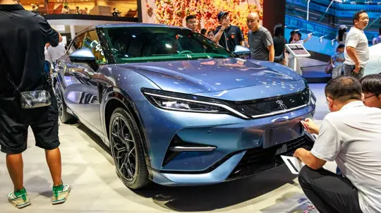 BYD यूरोप में दो EV कारखाने, बैटरी निर्माण पर बड़ा दांव
