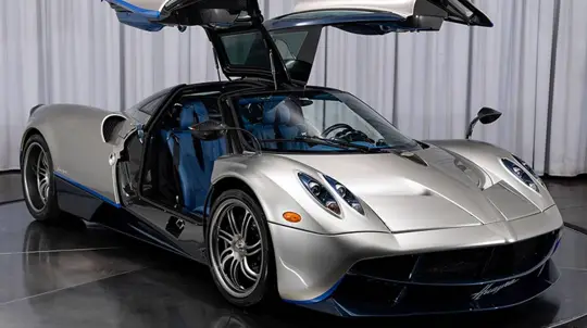 Pagani Huayra 2016 bate recorde em Palm Beach ao atingir 3,19 milhões de dólares