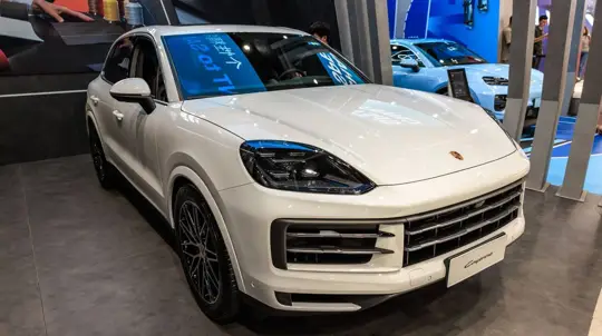 Recall da Porsche Japão: Cayenne, Taycan e Panamera afetados por falha de software