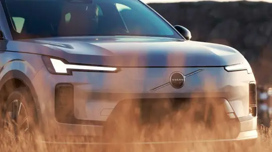 Sistema de iluminação inteligente do Volvo XC70: tecnologia e inovação