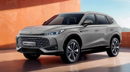 MG HS Hybrid+ स्पेन में: 225 hp वाला किफायती HEV क्रॉसओवर
