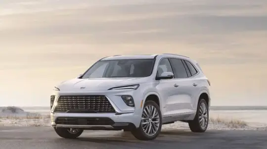 Buick Enclave 2025: segurança premiada e confiabilidade abaixo da média