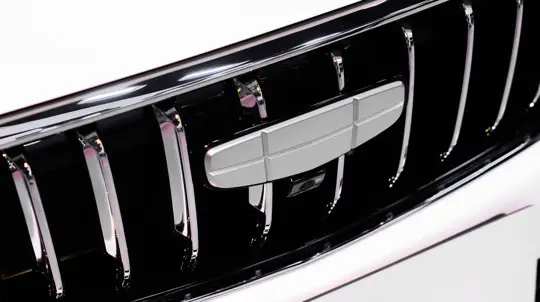 Geely revela nova tecnologia híbrida i-HEV com inteligência artificial