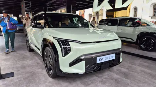 Viața cu un electric după o lună: încărcare, autonomie reală și bani — ce te sperie cu adevărat