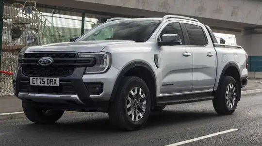 Ford Ranger Double Cab 2026: picape sem banco traseiro na Europa