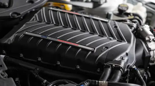 Ford lança supercharger para V8 Coyote 5.0L com garantia de fábrica