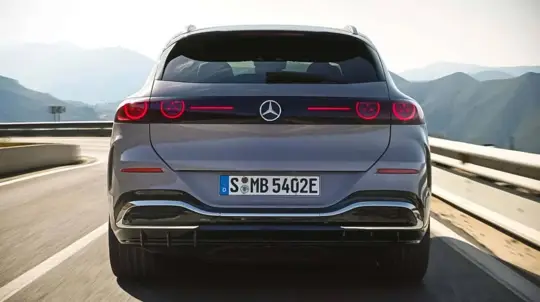 Mercedes GLC EQ 250: रियर-व्हील-ड्राइव इलेक्ट्रिक SUV नीदरलैंड्स में 62,600 यूरो से शुरू