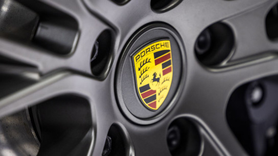Porsche нашла способ заработать в кризис