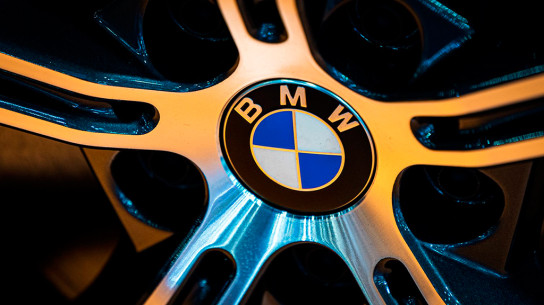 BMW готовит новую модель электрического семейства