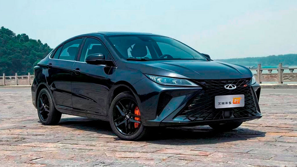 Представлены «живые» снимки седана Chery Arrizo 5 GT