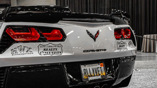Один из последних Chevrolet Corvette был выставлен на аукцион за рекордную сумму