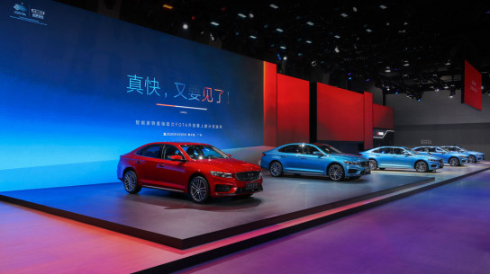 Большой седан и внедорожник: что Geely готовит для России