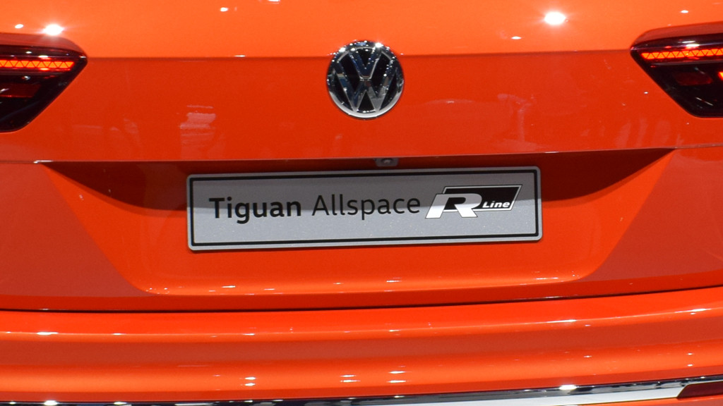 Новое поколение кроссовера VW Tiguan станет технологичнее