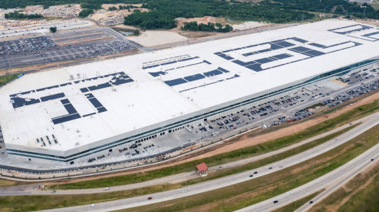 Tesla расширит гигафабрику в Техасе почти на 50 тыс. квадратных метров
