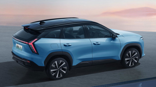 Geely представил замену кроссоверу Atlas