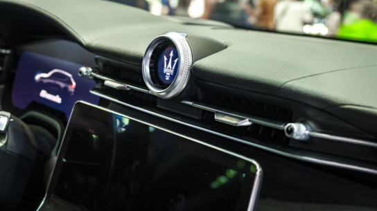 Maserati анонсировала полный переход на электромобили