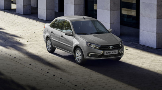 Автоэксперт: Дооснастить упрощенную LADA Granta подушкой безопасности и ABS не получится