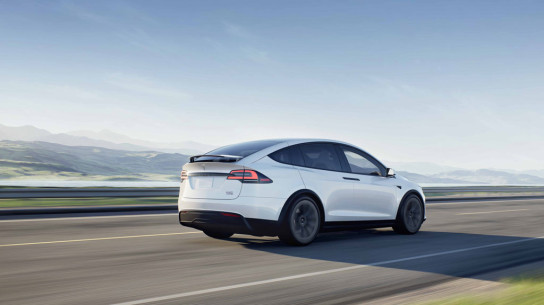 Компания Tesla вновь попалась на вранье