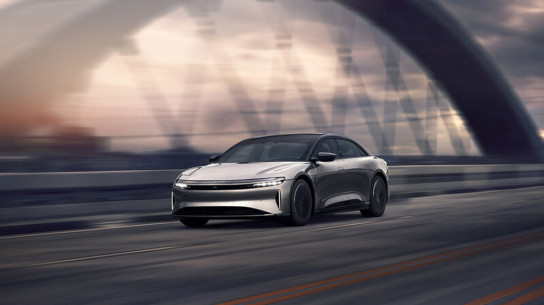 Черный стайлинг для Lucid Air оценили в 245 тыс. рублей