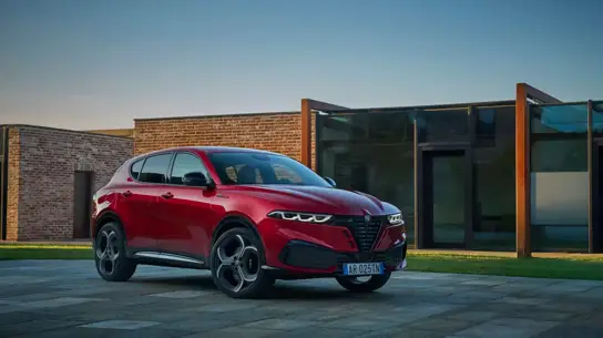 Alfa Romeo Tonale возвращается: гибридный SUV уже доступен для заказа