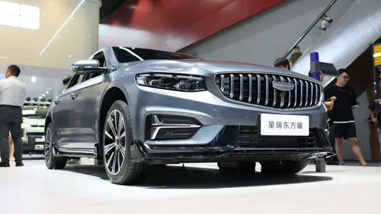 Geely навсегда уходит из России? Популярные кроссоверы могут уйти безвозвратно