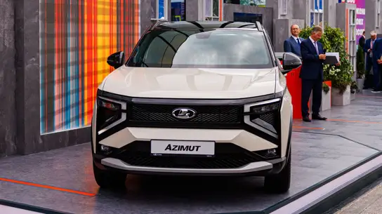 Панорама есть, а CarPlay под вопросом: в чем LADA Azimut рискует уступить иномаркам