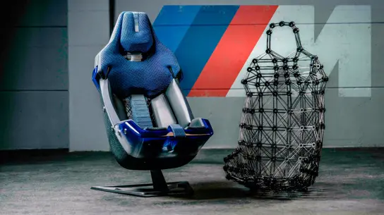 Странная новинка от BMW: сиденья будущего, которые вас удивят