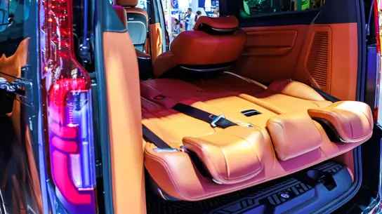 Очередной переворот индустрии: Ford превратит багажник авто в кинотеатр будущего