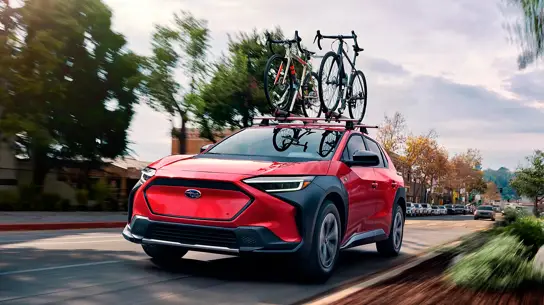 Квадратный руль становится трендом. Теперь в линейке Subaru