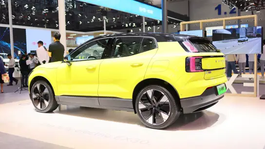 Volvo расширит линейку SUV сразу в двух направлениях — дешевле и крупнее