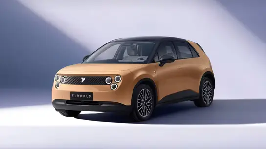 Nio прокачала авто без повышения цены: светлячок порхает как пчела