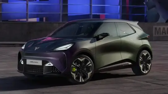 CUPRA Raval обгонит Volkswagen ID.2: горячий хэтч на батарейках появится раньше времени
