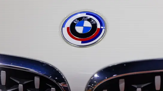 В BMW рассказали об основных недостатках механической трансмиссии