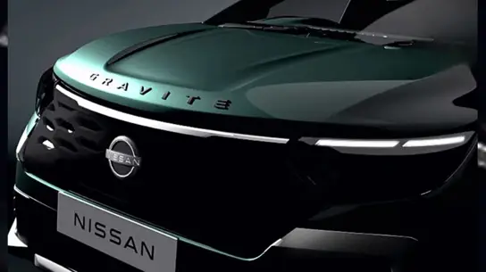 Nissan заходит в сегмент доступных 7-местных вэнов: новое имя знакомо, но не по бренду