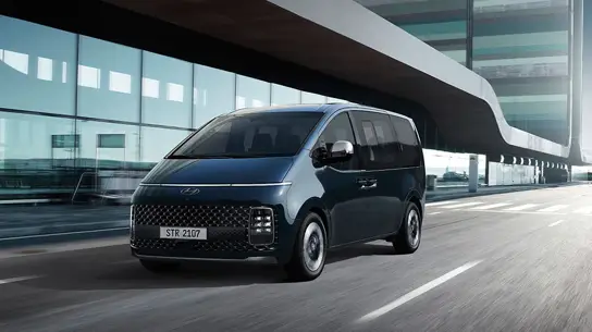 Утром минивэны, вечером электрокары: Hyundai заходит в Малайзию