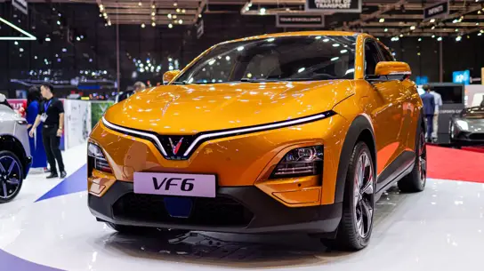 VinFast установил рекорд Вьетнама: более 100 000 проданных авто за девять месяцев