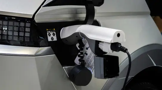 Panasonic передумал строить аккумуляторные заводы