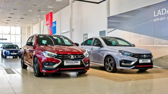 Наконец дождались: АвтоВАЗ начал предлагать LADA Vesta за 2,35 млн рублей