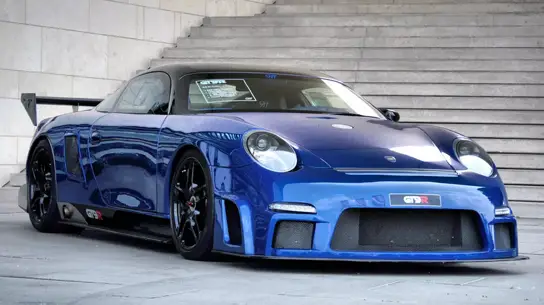 Безумный Porsche на стероидах, который заставил Bugatti нервничать: от рекордов скорости до банкротства