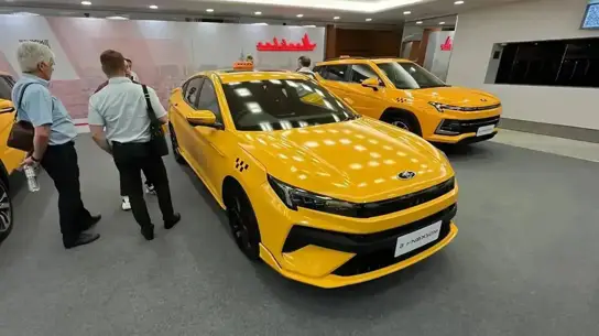 Первый отзыв владельца о «Москвич 6»: Skoda Rapid лучше