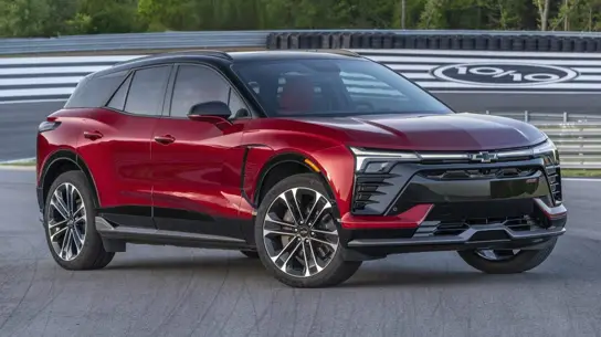 Новый Blazer EV выйдет позже: Chevrolet меняет график ради зарядного порта